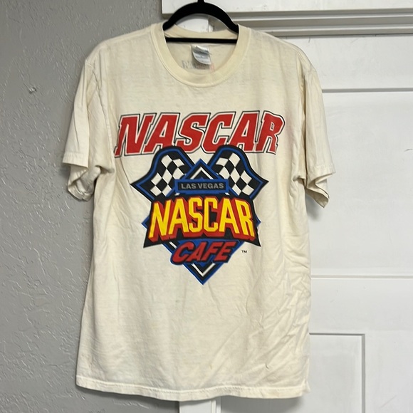 NASCAR VINTAG COTTON SHORT SLEEVE TEE LAS VEGAS SIZE MEDIUM - Picture 1 of 16
